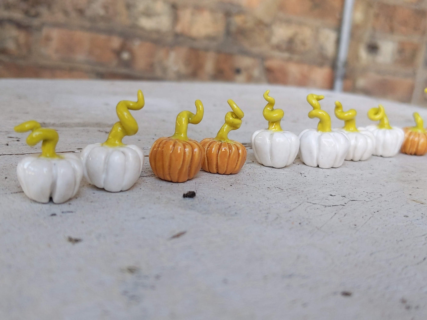 Curly-Stemmed Porcelain Pumpkin [White or Orange]