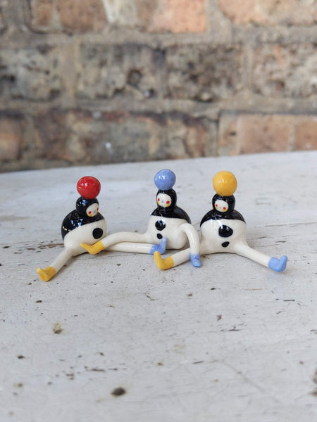 Tinybirdman Ceramic Art Toy [Juggler]