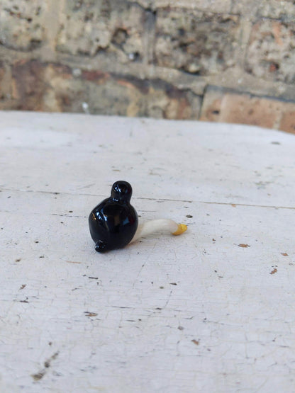 Tinybirdman Ceramic Art Toy [One-legged]