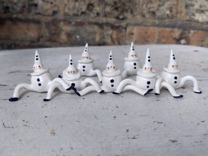 [2021 PRE-ORDER] Pierrot Tinybirdman Ceramic Art Toy