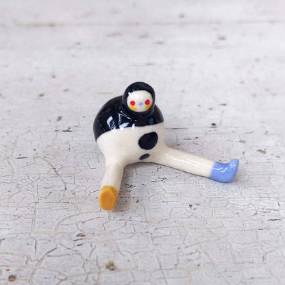 Tinybirdman Ceramic Art Toy [V Sitting Pose]