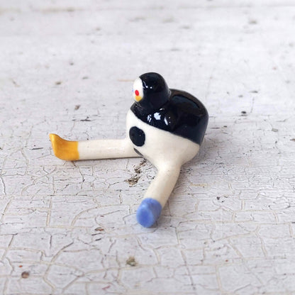 Tinybirdman Ceramic Art Toy [V Sitting Pose]