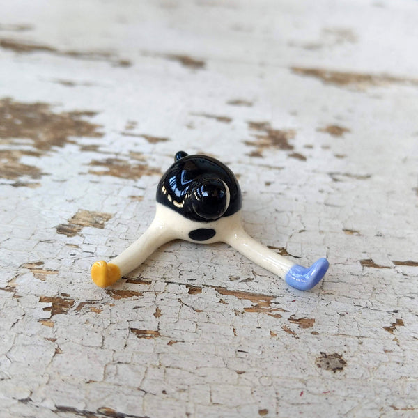 Tinybirdman Ceramic Art Toy ["V" Pose]