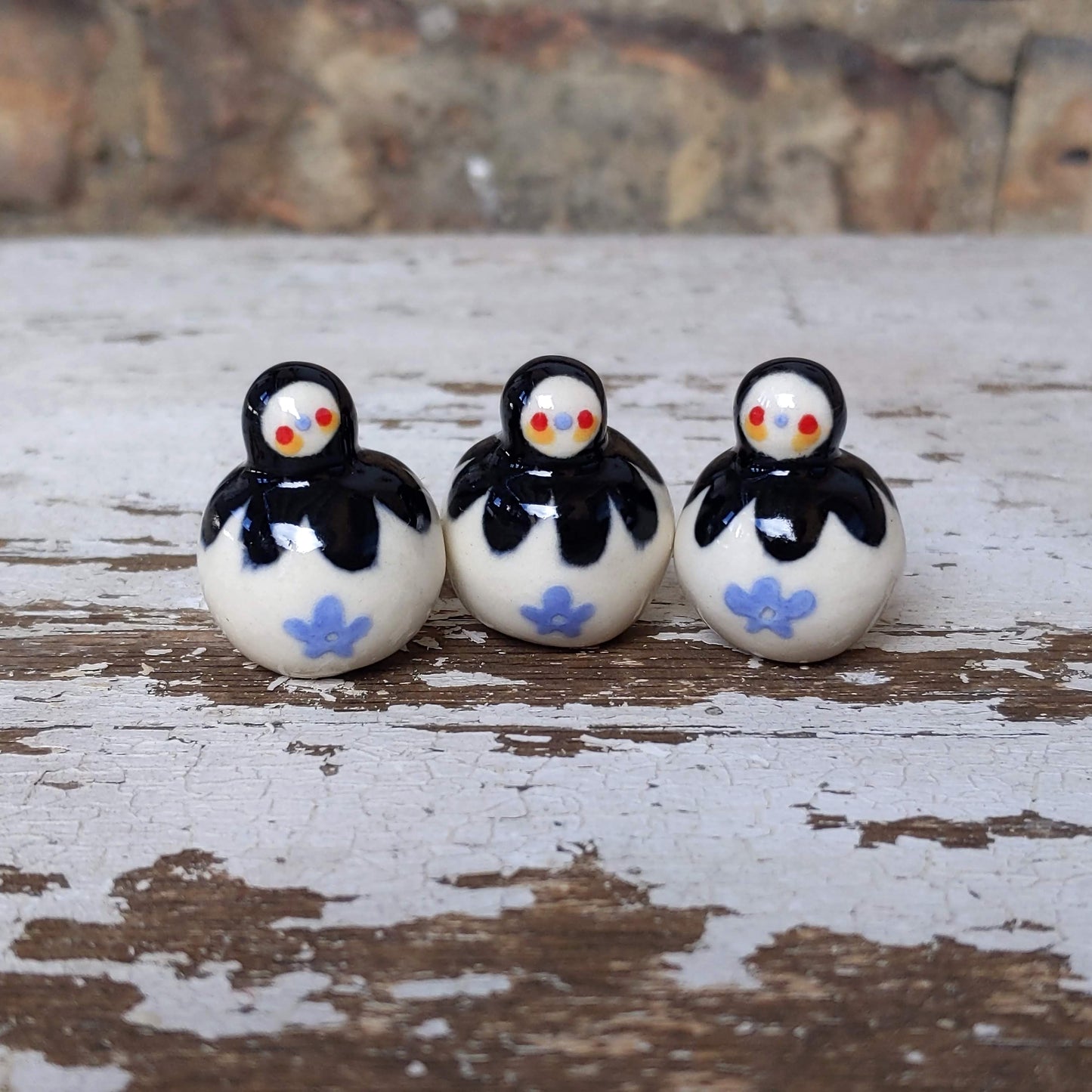 Birbauble Ceramic Art Toy [Black and Blue Flower]