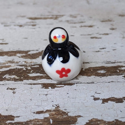Birbauble Ceramic Art Toy [Black+White+Red Flower]