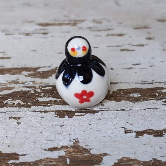 Birbauble Ceramic Art Toy [Black+White+Red Flower]