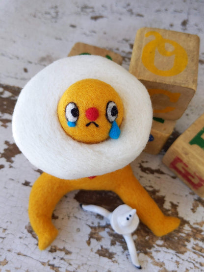 Egg Boy #36: Marbleguts the First [Needle-felted, Weighted, Removable Egg White Ruff]