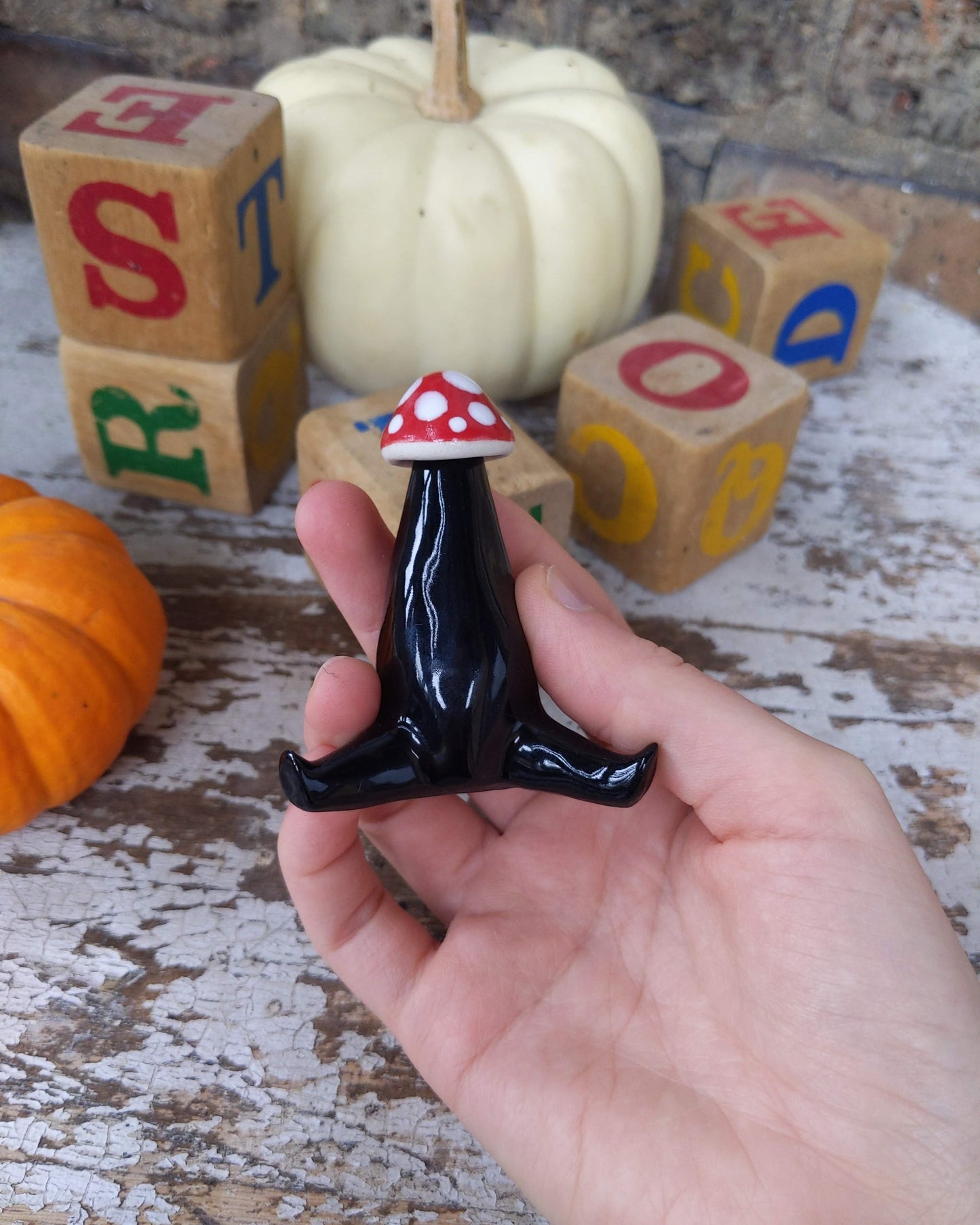 Ceramic Art Toy [Amanita Imp, Short legs]