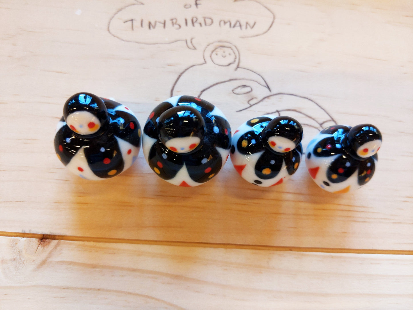 Birbauble Ceramic Art Toy [BB22.020: Royal Black Butterfly with Red Drops]