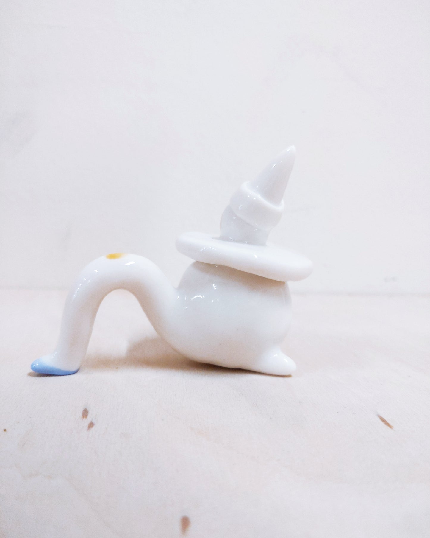 Tinybirdman Ceramic Art Toy [22.073: Large Blue Pierrot]