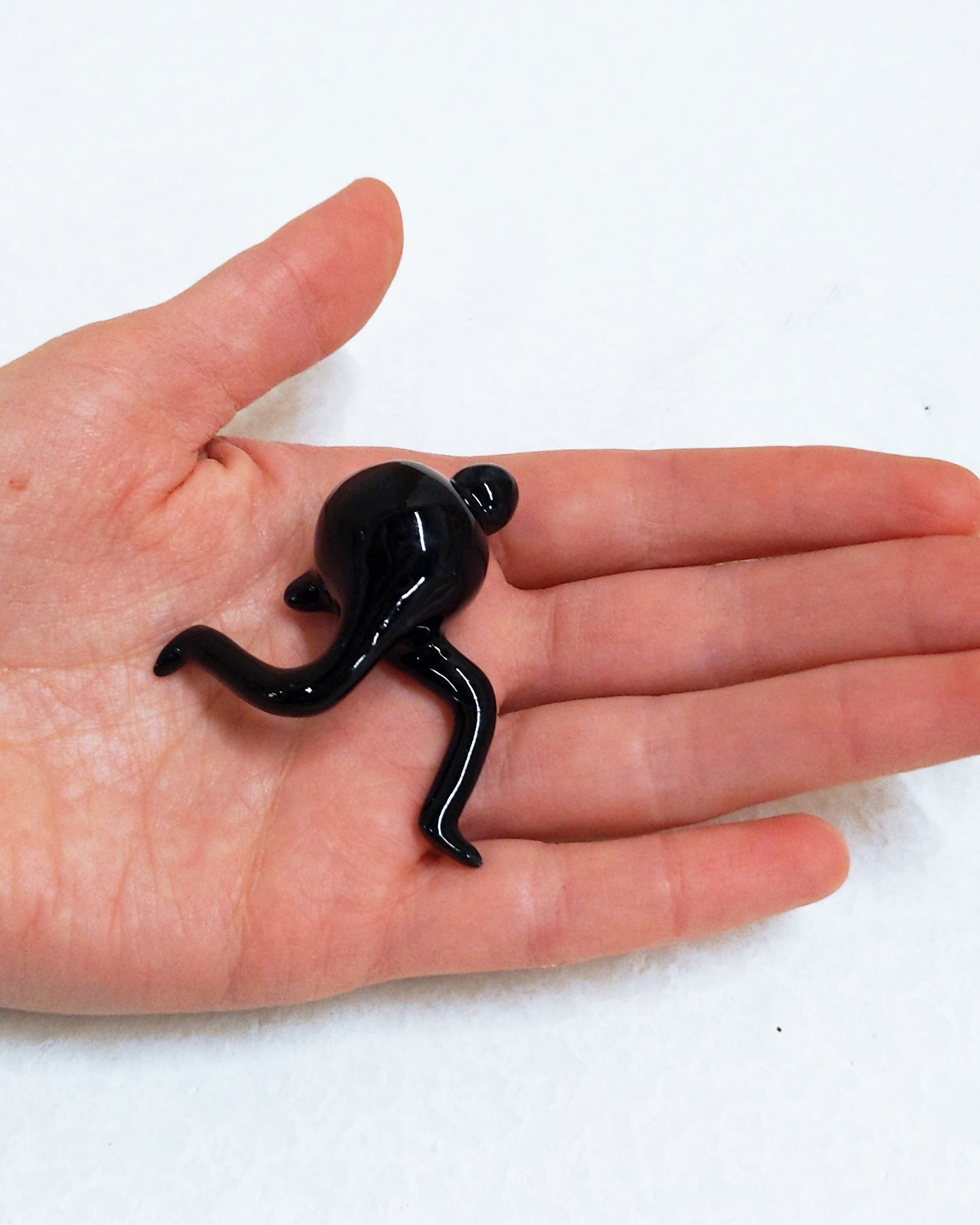 Tinybirdman Ceramic Art Toy [22.099: Glossy Black Mini]