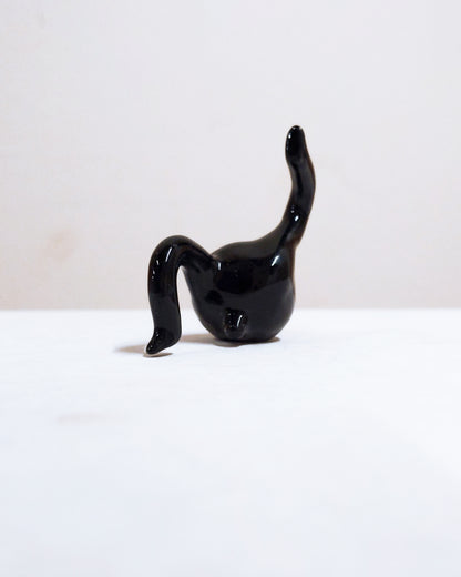 Tinybirdman Ceramic Art Toy [22.100: Glossy Black Mini]
