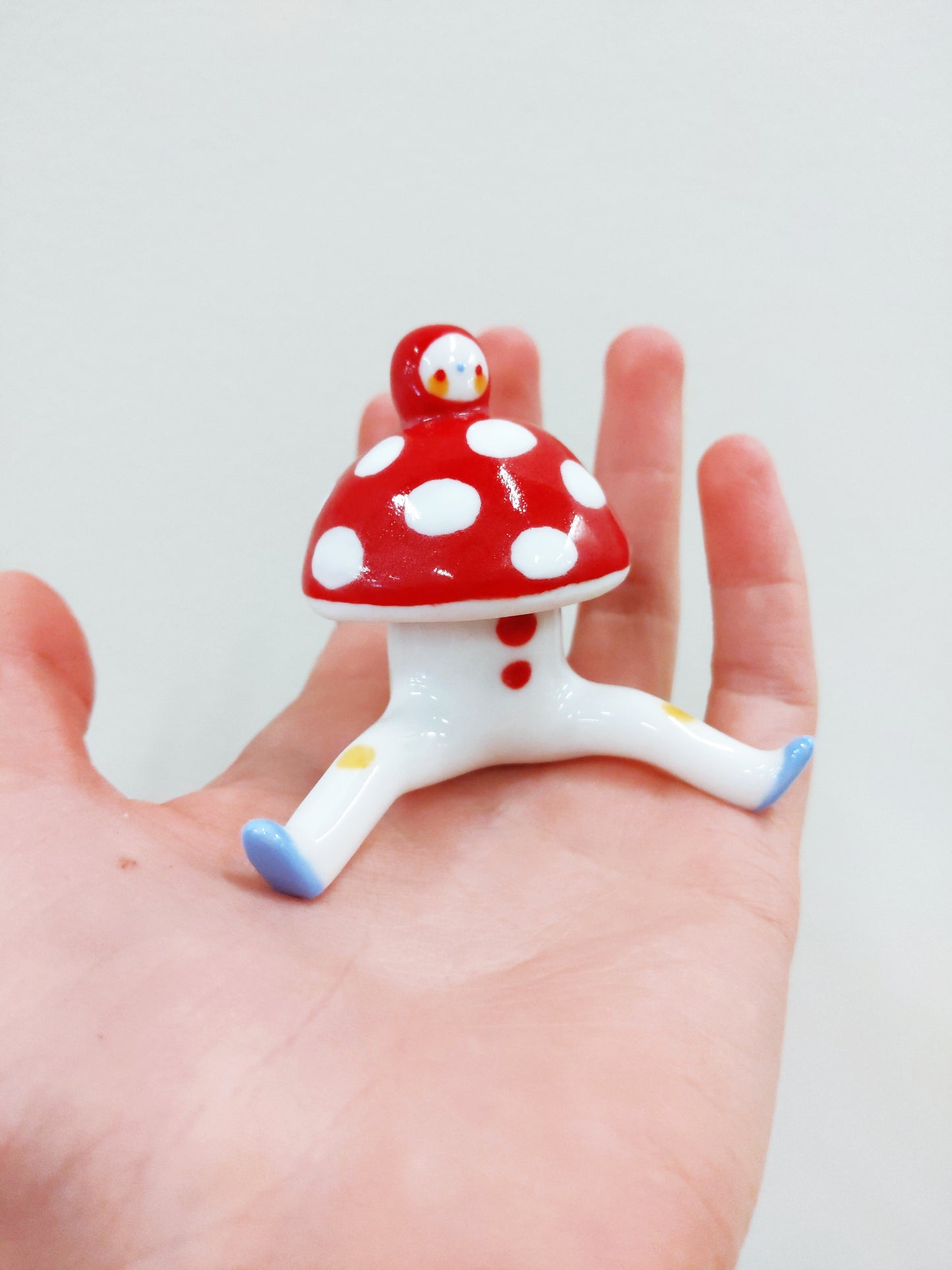 goatPIERROT Ceramic Art Toy [23.023: Mushroombirdman with Removable Top]