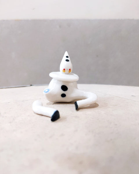 goatPIERROT Ceramic Art Toy [Tinybirdman 23.020: Injured Pierrot]