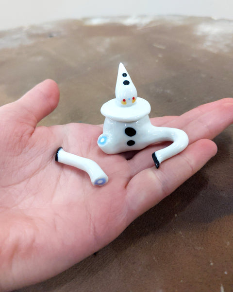 goatPIERROT Ceramic Art Toy [Tinybirdman 23.020: Injured Pierrot]
