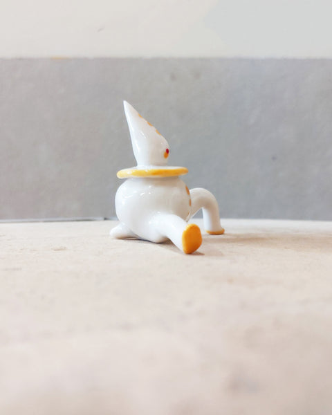 goatPIERROT Ceramic Art Toy [Tinybirdman 23.025: Yellow Pierrot with Trimmed Ruff]