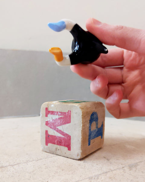 goatPIERROT Ceramic Art Toy [Tinybirdman 23.036: Stoplight Ledge Sitter, 1.25" tall]